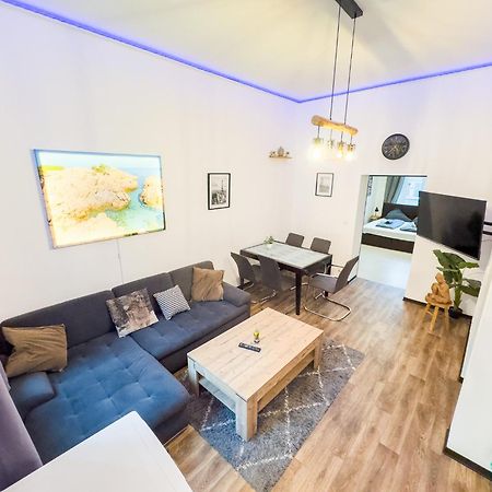 #221 Moderne City Wohnung Im Herzen Von Neuss Εξωτερικό φωτογραφία